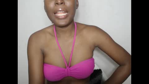 Snapshot of hotjessie0 chatting on February 2025 04:33:01 AM hotjessie0 online show from February 2025 04:33:01 AM