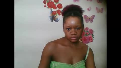 Snapshot of hotjeylee chatting on September 2025 08:47:01 AM LOYCE online show from September 2025 08:47:01 AM