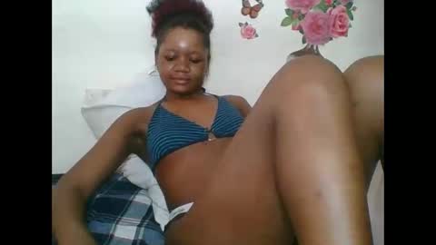 Snapshot of hotjeylee chatting on September 2025 08:15:01 AM LOYCE online show from September 2025 08:15:01 AM