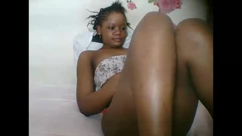 Snapshot of hotjeylee chatting on October 2025 08:07:01 PM LOYCE online show from October 2025 08:07:01 PM