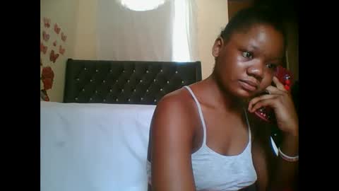 Snapshot of hotjeylee chatting on November 2025 08:02:02 AM LOYCE online show from November 2025 08:02:02 AM