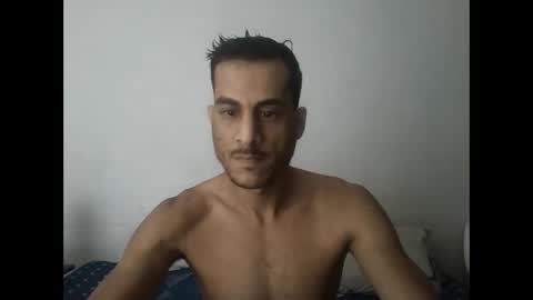 hotjuan11 online show from April 2026 07:44:02 PM