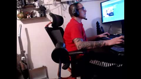 Snapshot of hotkinkytat chatting on December 2024 02:03:02 AM hotkinkytat online show from December 2024 02:03:02 AM