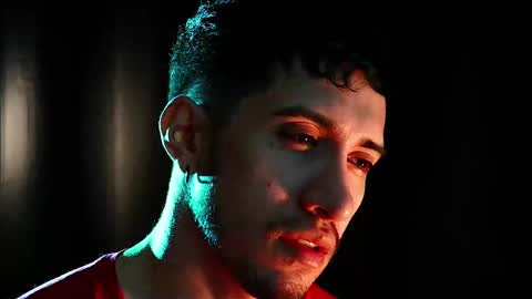 Hotlatinking online show from September 2025 08:23:01 PM