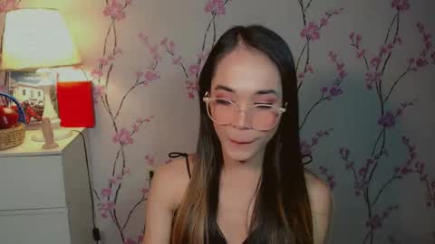 Snapshot of hotlegsxandra chatting on October 2025 09:07:02 AM XANDRA online show from October 2025 09:07:02 AM