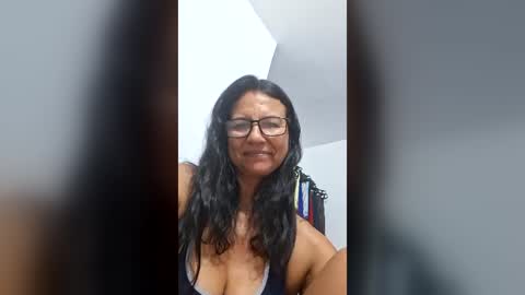 hotleny online show from June 2026 03:31:01 AM