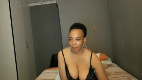 Snapshot of hotlilya chatting on February 2026 05:53:01 PM hotlilya online show from February 2026 05:53:01 PM