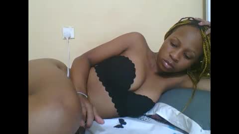 Snapshot of hotlove255 chatting on January 2025 06:54:01 AM hotlove255 online show from January 2025 06:54:01 AM