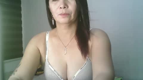 hotmamajen4u online show from May 2026 11:12:02 PM