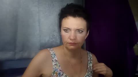 hotmamaqueen234 online show from August 2026 10:15:02 PM