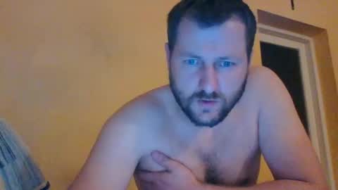 hotmariusz15 online show from November 2025 08:24:02 PM