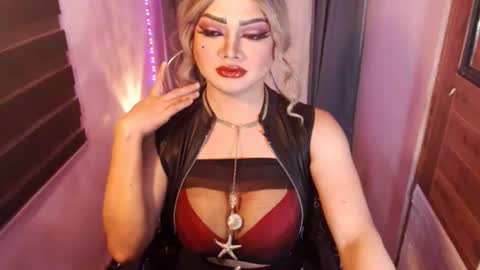 Snapshot of hotmistressmorgana chatting on July 2026 08:21:02 AM morgana online show from July 2026 08:21:02 AM
