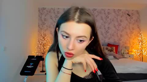 hotmolly_ online show from February 2026 11:08:02 AM