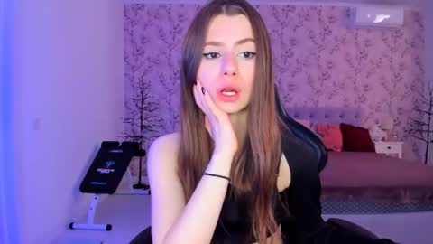 hotmolly_ online show from June 2026 09:41:02 AM
