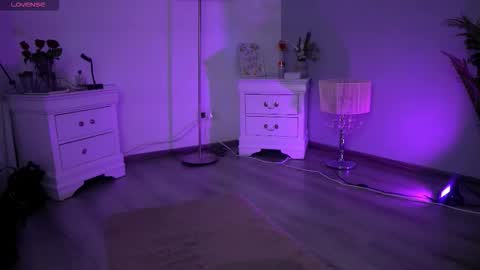 Snapshot of hotmollyx chatting on November 2025 06:34:02 AM Molly online show from November 2025 06:34:02 AM