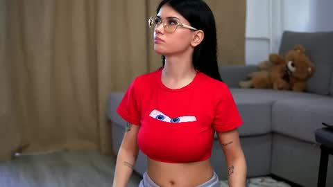 Snapshot of hotmollyx chatting on July 2026 06:47:02 AM Molly online show from July 2026 06:47:02 AM