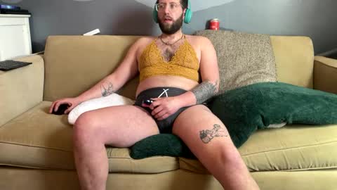 Snapshot of hotmplspunk chatting on March 2026 05:17:01 PM Jared online show from March 2026 05:17:01 PM