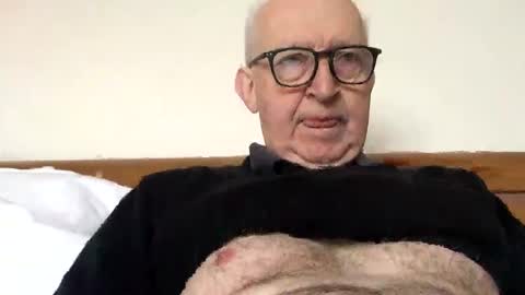 Snapshot of hotmuff99 chatting on February 2025 09:38:01 AM hotmuff99 online show from February 2025 09:38:01 AM