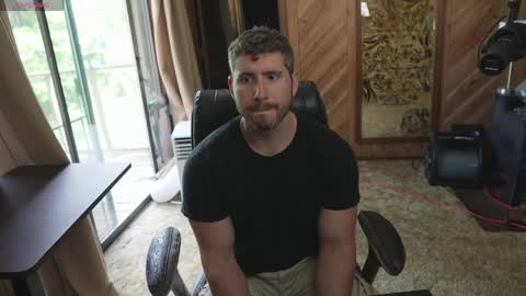 hotmuscles6t9 online show from April 2026 07:22:01 PM