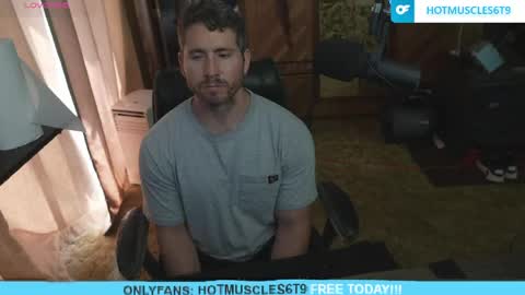 hotmuscles6t9 online show from May 2026 04:48:02 PM