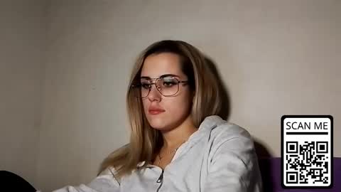 Snapshot of hotmusex chatting on December 2025 04:03:02 PM hotmusex online show from December 2025 04:03:02 PM