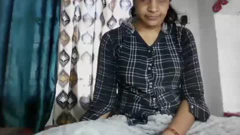 Snapshot of hotnsweetindian chatting on January 2025 07:49:02 AM lola online show from January 2025 07:49:02 AM