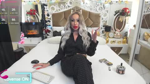 Snapshot of hotred69xxx chatting on January 2025 01:36:02 PM Delya- online show from January 2025 01:36:02 PM