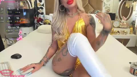 Snapshot of hotred69xxx chatting on February 2025 03:36:02 PM Delya- online show from February 2025 03:36:02 PM