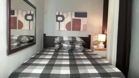 ZOE online show from March 2026 01:08:01 AM