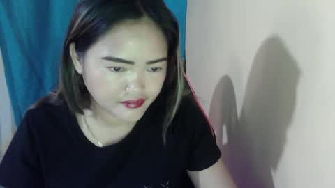 hotsexymam online show from June 2026 05:17:02 AM