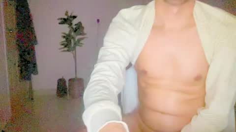 Snapshot of hotsexythighs chatting on July 2026 12:39:01 AM Jack online show from July 2026 12:39:01 AM