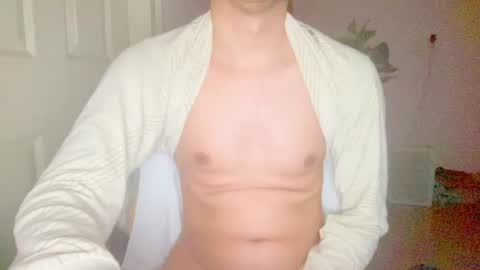 Snapshot of hotsexythighs chatting on August 2026 03:44:02 AM Jack online show from August 2026 03:44:02 AM