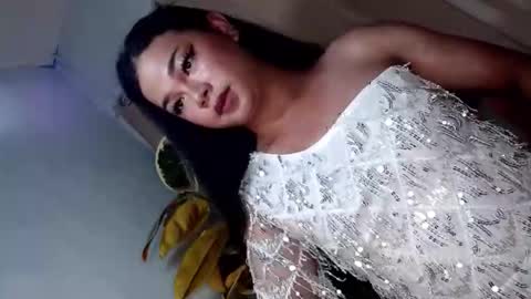Snapshot of hotsiren101 chatting on May 2026 09:04:02 AM hotsiren101 online show from May 2026 09:04:02 AM