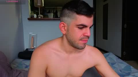 Snapshot of hotstud_999 chatting on July 2026 11:00:01 PM Andres online show from July 2026 11:00:01 PM