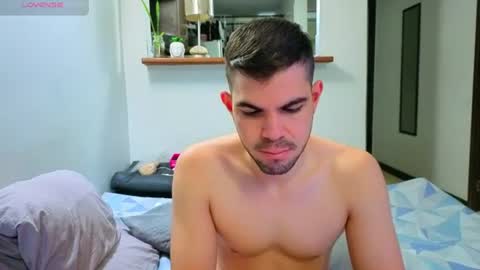 Snapshot of hotstud_999 chatting on August 2026 06:16:02 AM Andres online show from August 2026 06:16:02 AM