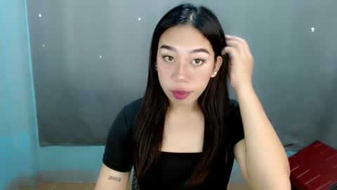 Snapshot of hott_cumforyou chatting on February 2025 04:53:02 AM jelaigrande online show from February 2025 04:53:02 AM