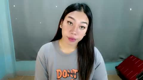 Snapshot of hott_cumforyou chatting on February 2025 12:19:02 AM jelaigrande online show from February 2025 12:19:02 AM