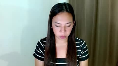 Snapshot of hott_cumforyou chatting on October 2025 12:02:02 AM jelaigrande online show from October 2025 12:02:02 AM