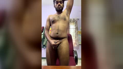 Snapshot of hottamilguy01 chatting on April 2026 10:33:01 AM hottamilguy01 online show from April 2026 10:33:01 AM