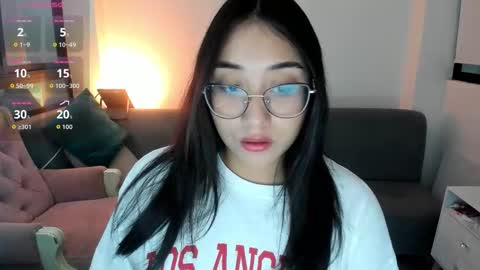 AMY online show from October 2025 07:35:02 PM