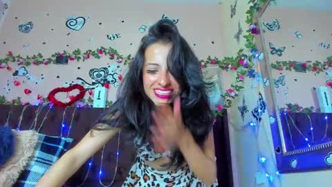 Snapshot of hottcandy21 chatting on February 2025 07:03:02 PM HottCandy21 online show from February 2025 07:03:02 PM