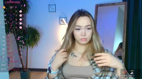 hello Im Eva online show from January 2025 01:50:01 AM