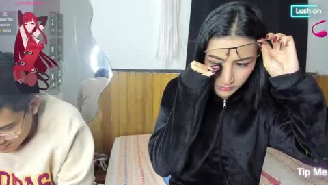 Snapshot of hottie_couplee chatting on January 2025 07:14:02 AM Tavo and lucy online show from January 2025 07:14:02 AM