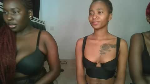 hottie_mistie online show from April 2026 08:34:01 AM