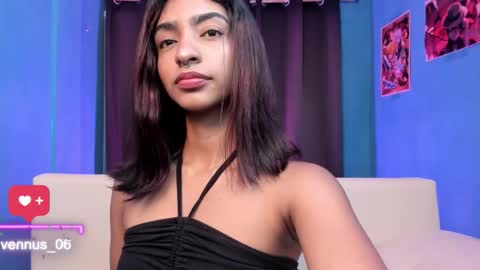 Snapshot of hottie_veronica chatting on March 2026 10:46:02 PM Veronica independent model online show from March 2026 10:46:02 PM