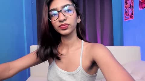 Snapshot of hottie_veronica chatting on March 2026 10:59:01 PM Veronica independent model online show from March 2026 10:59:01 PM