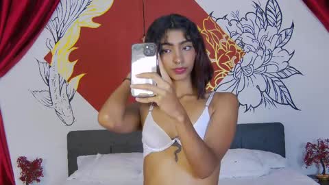 Veronica independent model online show from April 2026 08:28:01 PM