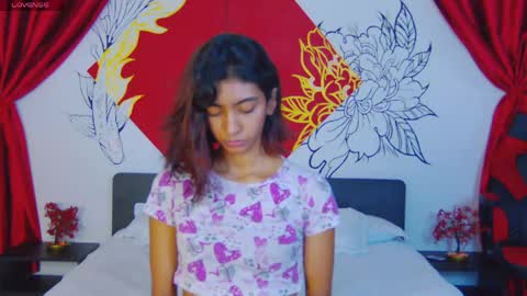 Veronica independent model online show from May 2026 05:30:02 PM