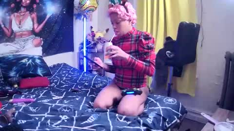 Snapshot of hottiefreckles chatting on December 2024 01:29:02 AM Tokyodagoddess online show from December 2024 01:29:02 AM
