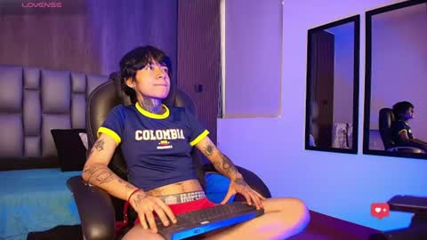 Juls online show from June 2026 06:50:01 PM